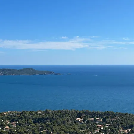 4 Etoiles Vue Sur Les Iles D'or Sea And Mountain Pleasure Vue 180 Vila Carqueiranne
